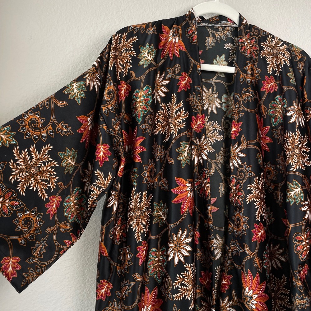 Handmade Indonesia Silk Batik Kimono Robe Floral Duster Floral OS